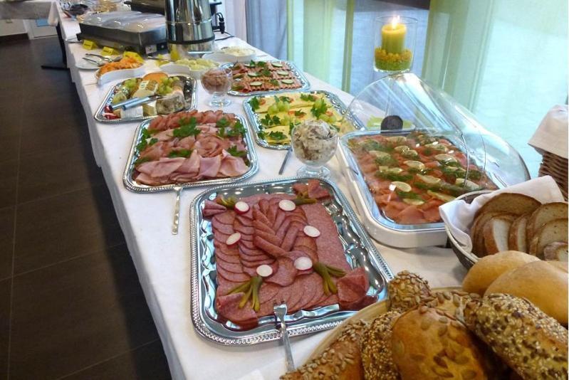 Und Cafe Paso Vierkirchen